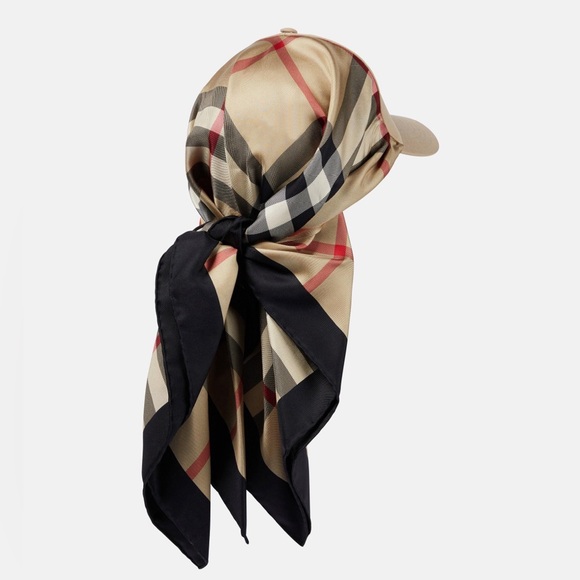 BURBERRY Silk Scarf Baseball Hat, brand new! Size M/L - Picture 2 of 3